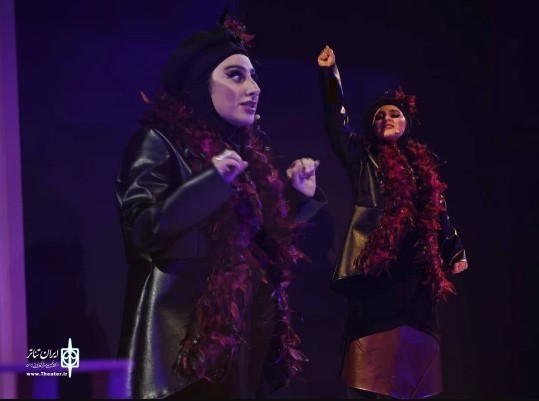 مرجان آقانوری، جایگزین شیوا خسرو‌مهر در نمایش «هتل» شد | عکس
